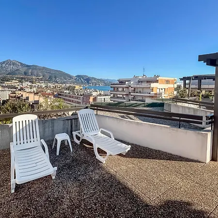 Avec Piscine, Balcon Prive A 5 Min Daire *