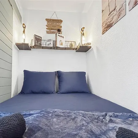 Avec Piscine, Balcon Prive A 5 Min Apartment *