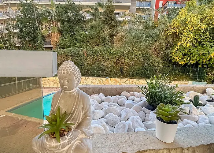 Daire Avec Piscine, Balcon Prive A 5 Min *