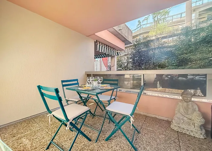 アパート Avec Piscine, Balcon Prive A 5 Min