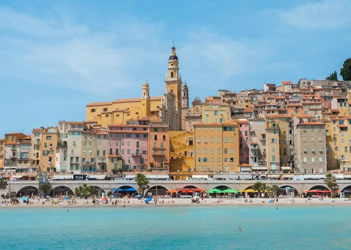 アパート Avec Piscine, Balcon Prive A 5 Min ロクブリュヌ＝カップ＝マルタン